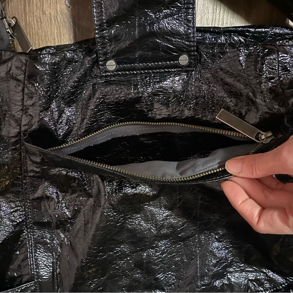 Matt & Nat crinkle vegan leather hobo shoulder bag - Picture 7 of 11